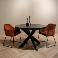 Livingfurn Benthe armstoel velvet oranje