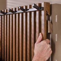 Odila kapstok 14 haken mangohout zandkleur van het woonmerk Fraaai