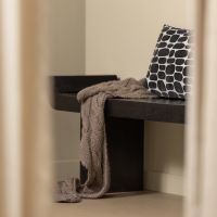 Woood Lox bankje met opstaande randen hout - zwart