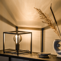 Jadah tafellamp zwart staal 22 cm van het woonmerk Vurna