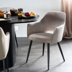 Eleonora Eetkamerstoel Esmee met armleuning