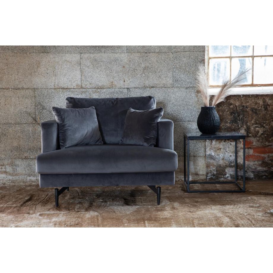 Svea Ruma fauteuil - velvet - donkergrijs