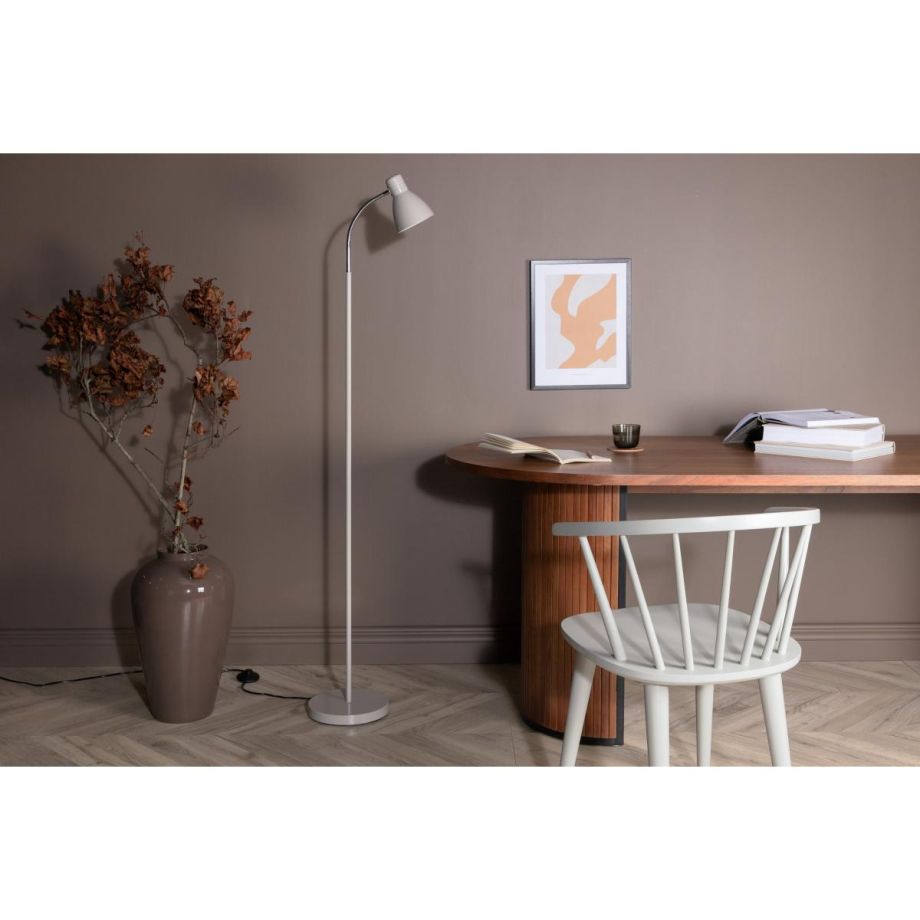 Svea Cyrus vloerlamp