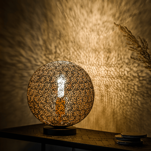 Joanne tafellamp zwart staal 1L van het woonmerk Vurna